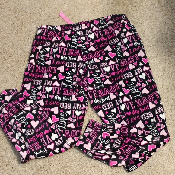 Bobbie Brooks Pajama Bottoms - Pink and Black I Love My Bed With Hearts Print 1X - Picture 3 of 11